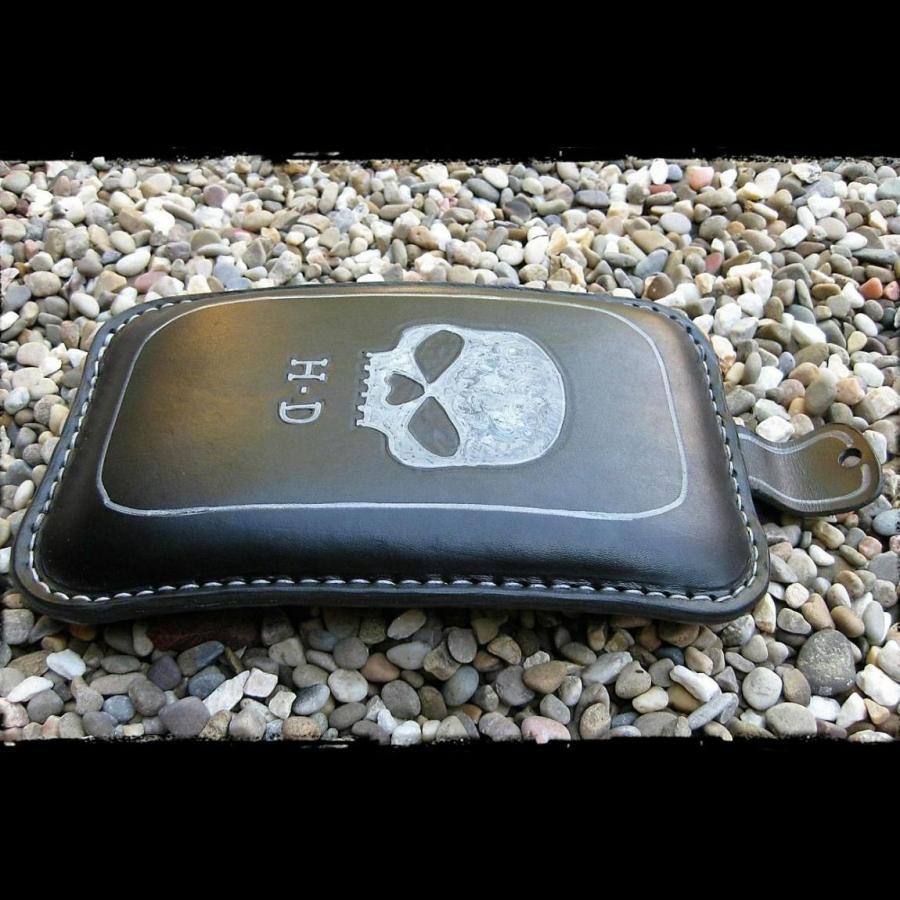 DHC-P-SKL-HD-BW:dhカスタム ピリオンパッド HDスカル ブラック/ホワイト