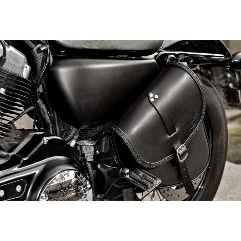 エンズクオイオ Gitan レザーサドルバッグ 6L (ブラック) スポーツ 