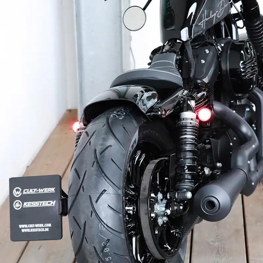 2004以降スポーツスター ショートリアフェンダー ブラック Cult Werk ローマウント・ショートリアフェンダー (グロスブラック