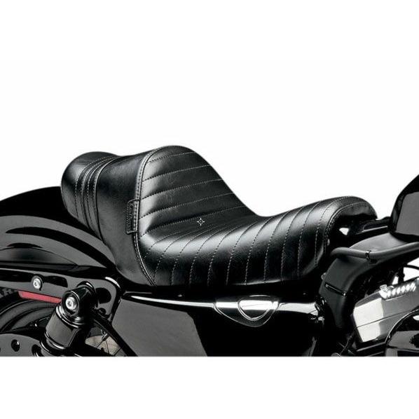 Le Pera ブラック バイクシート ストライプデザイン Le Pera ブラック バイクシート ストライプデザイン Le Pera