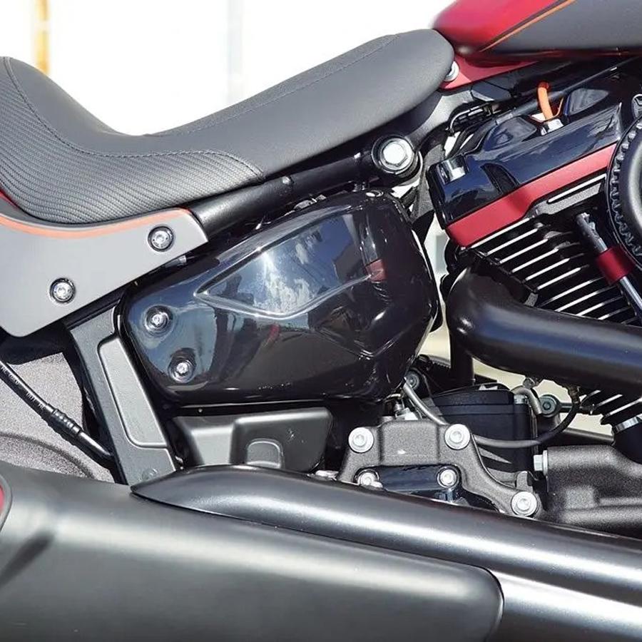 M8ソフテイル サイドカバーセット (リモートアジャスターノブ無し用
