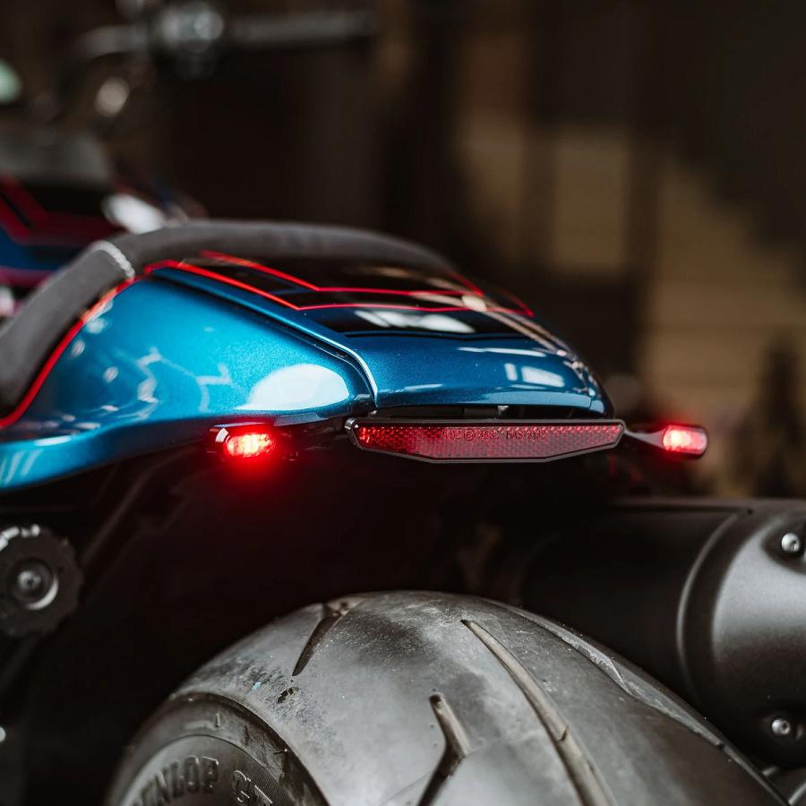スポーツスターS LEDテールライト一体型ウインカーキット Killer スポーツスターS LEDテールライト一体型ウインカーキット Killer
