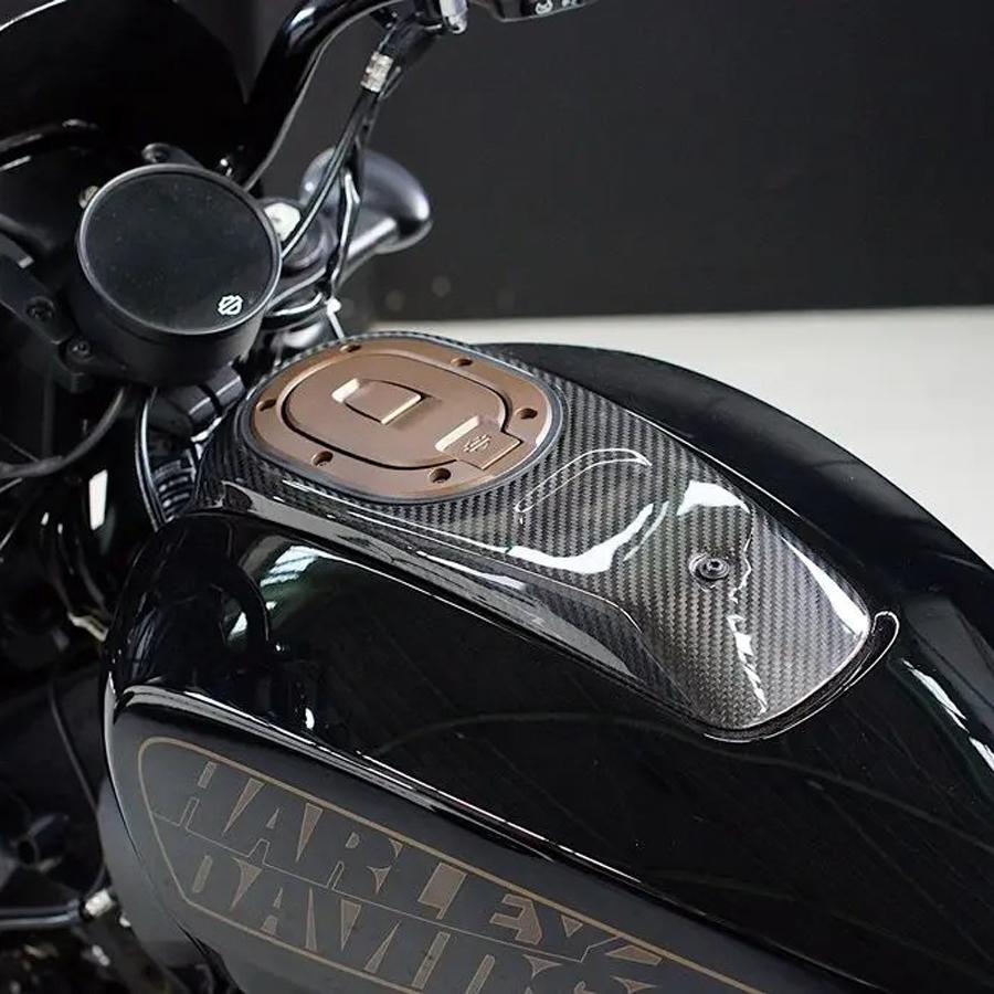 スポーツスターS ドライカーボン・タンクパネル ノイズ : HD-PARTS