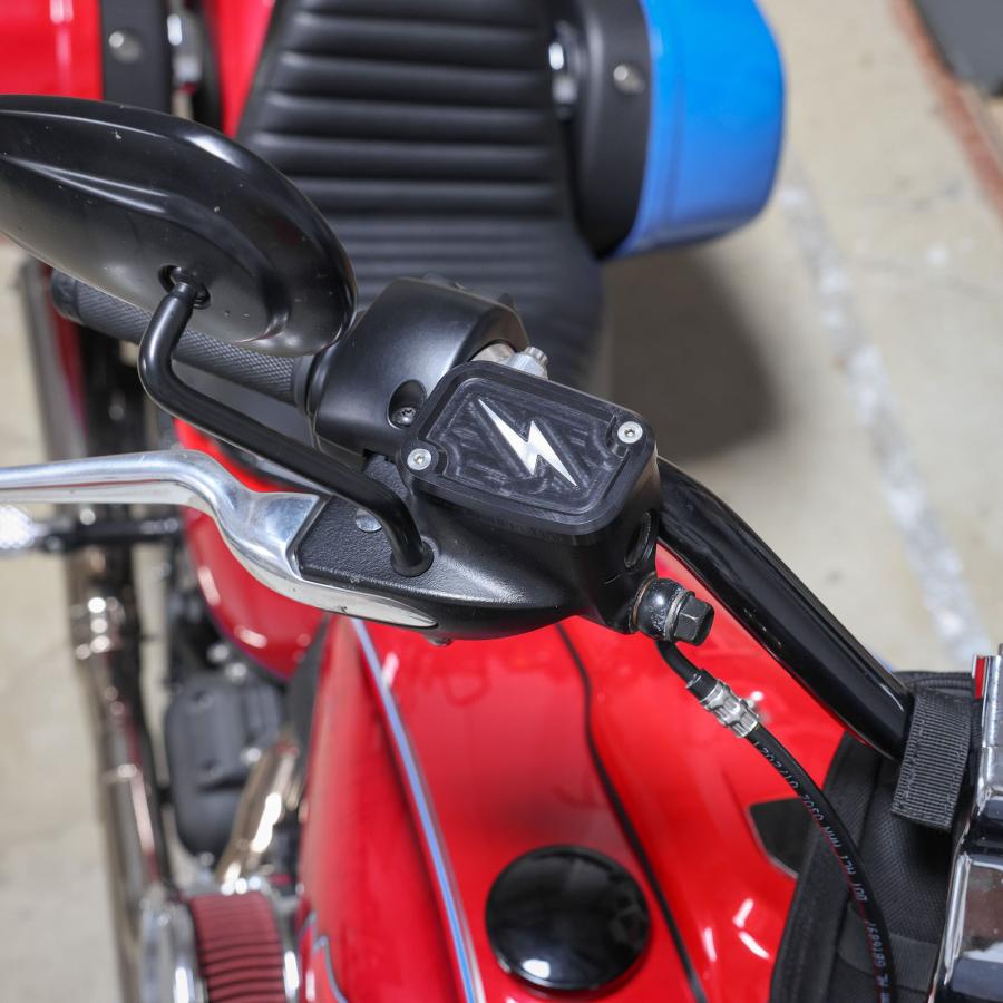 M8 ソフテイル フロントブレーキマスターシリンダー・リザーバー