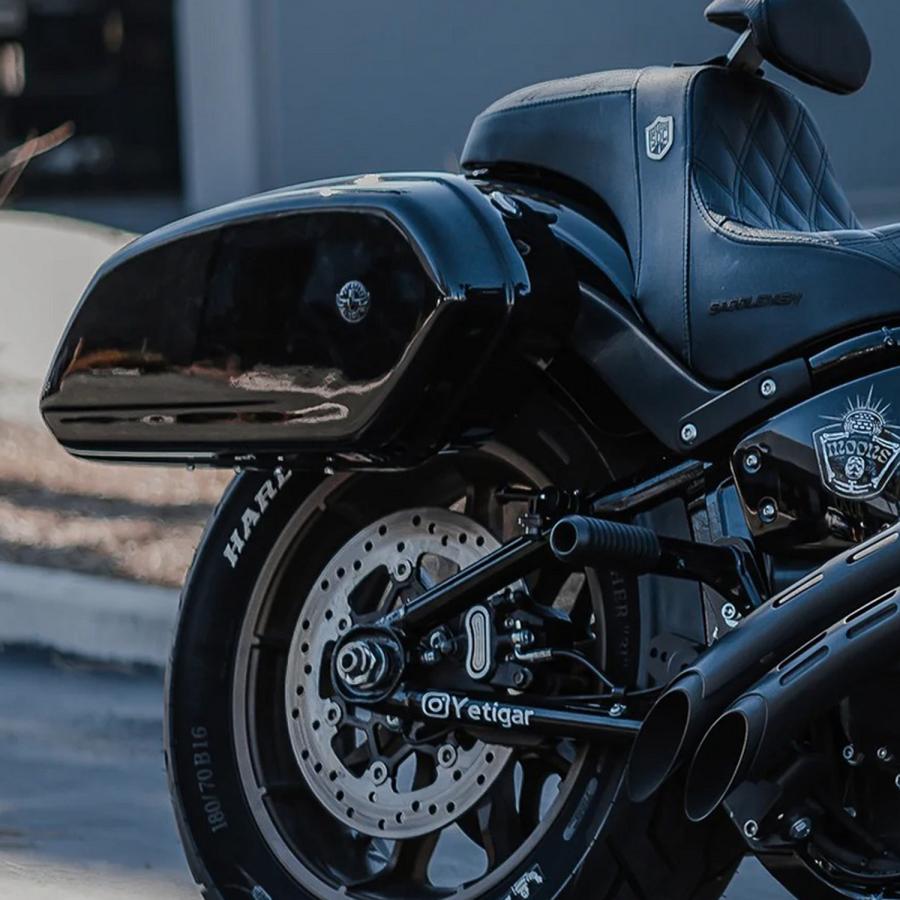 Viking Bags Viper ラージ・ハードサドルバッグ 26L (グロス Viking Bags Viper ラージ・ハードサドルバッグ 26L (グロス