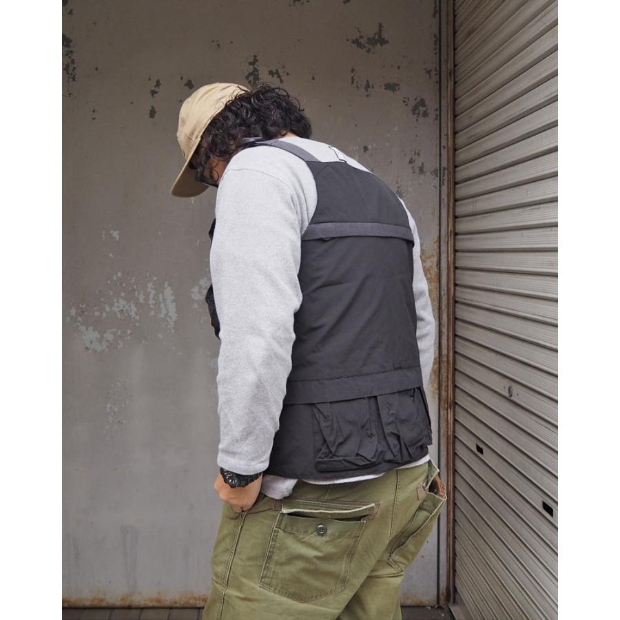 grn outdoor ジーアールエヌ ベスト キャンパーベスト TEBURA grn outdoor ジーアールエヌ ベスト キャンパーベスト TEBURA