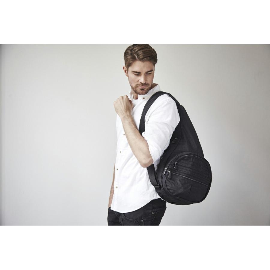 ヘルシーバックバッグ Healthy Back Bag ビッグバッグ　ブラック Amazon | HEALTHY BACK BAG(ヘルシーバックバッグ) ビッグバッグ