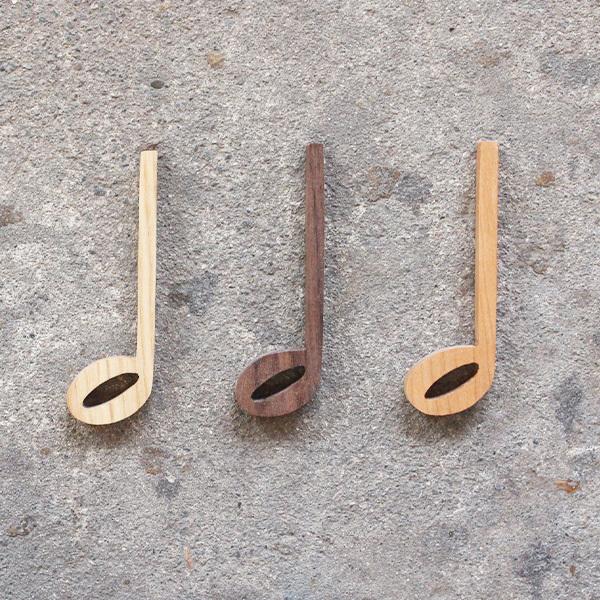 ２分音符 二分音符 木製 音符 おんぷ 飾り 記号 オブジェ 音楽 3種類 楽譜 無垢材 音楽 ミュージック 北欧 ウォールデコ 音楽教室 ピアノ教室 吹奏楽 配送員設置