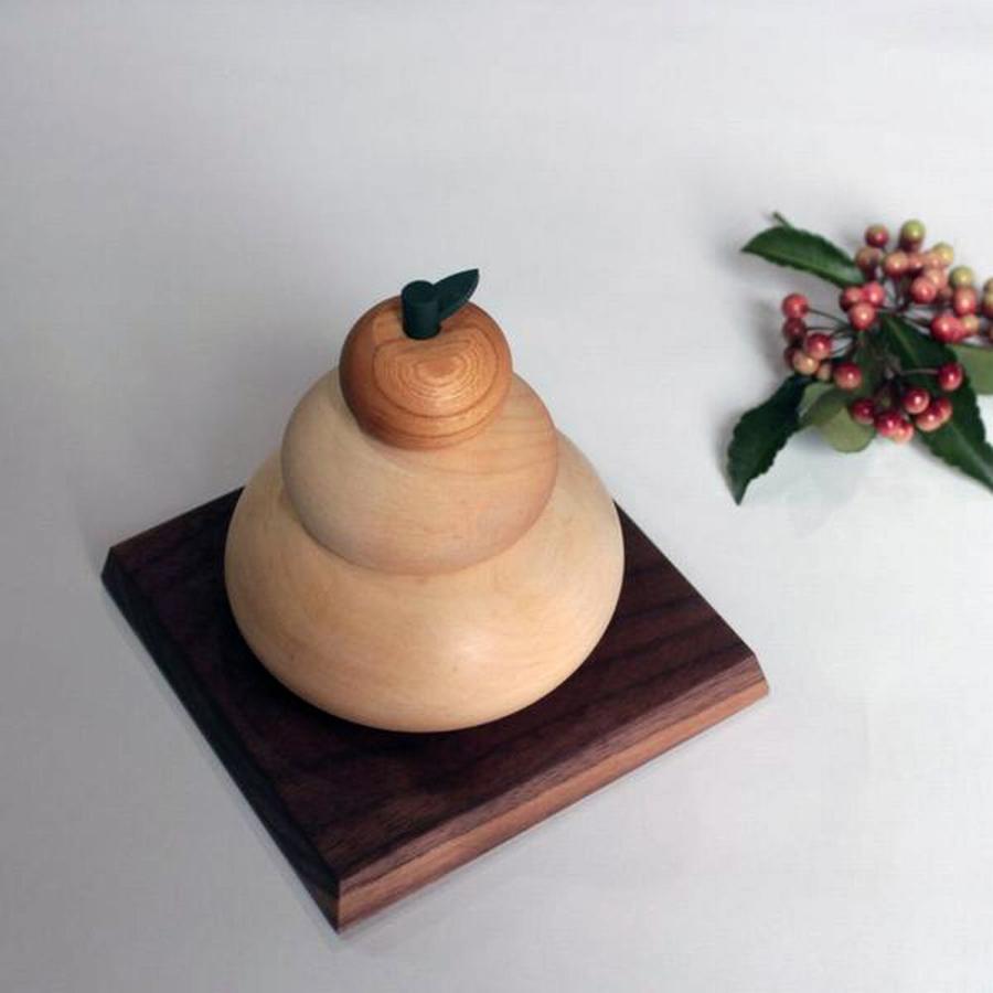 【予約販売】鏡餅 Ｓサイズ｜木製 鏡もち おしゃれ モダン シンプル 正月 迎春 飾り オブジェ ナチュラル インテリア 置物 かがみもち 桐箱入り_2