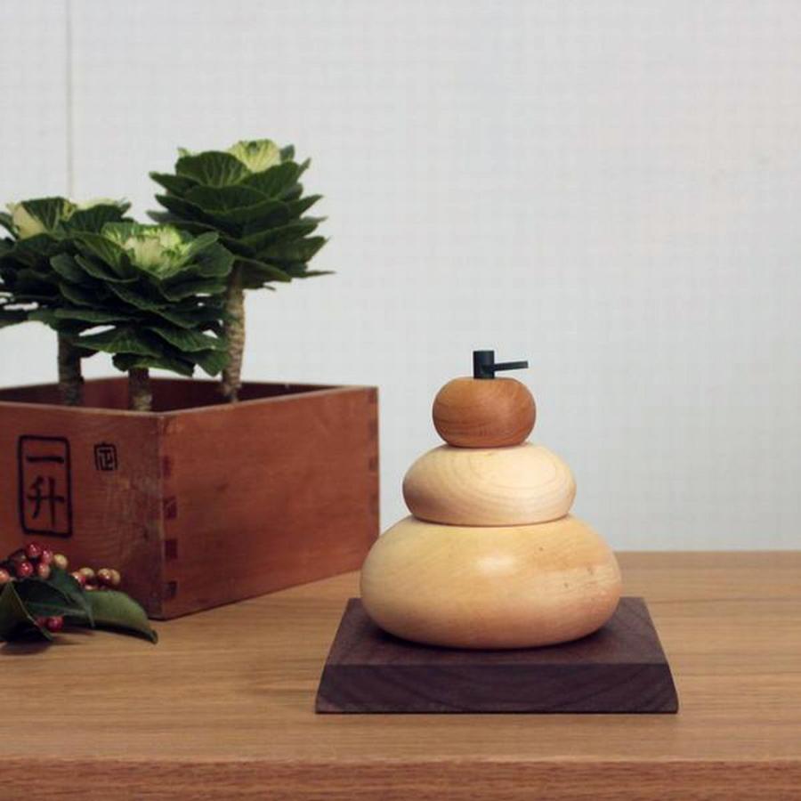 【予約販売】鏡餅 Ｓサイズ｜木製 鏡もち おしゃれ モダン シンプル 正月 迎春 飾り オブジェ ナチュラル インテリア 置物 かがみもち 桐箱入り_3