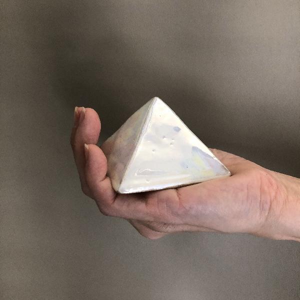 空間アクセサリー ソマチッドピラミッド 4個セット 開運 幸運 浄化 