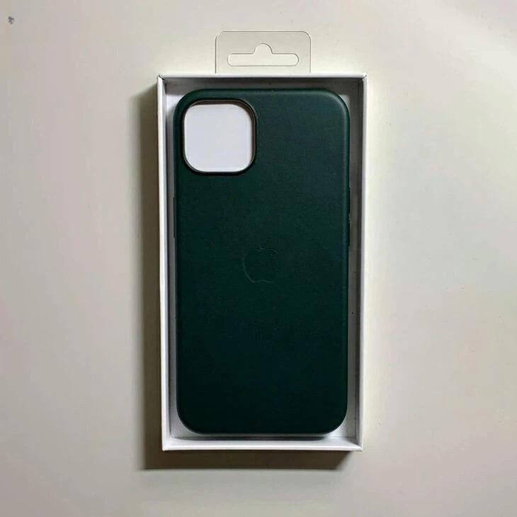 送料無料】MagSafe対応 iPhone 13 レザーケース・セコイアグリーン