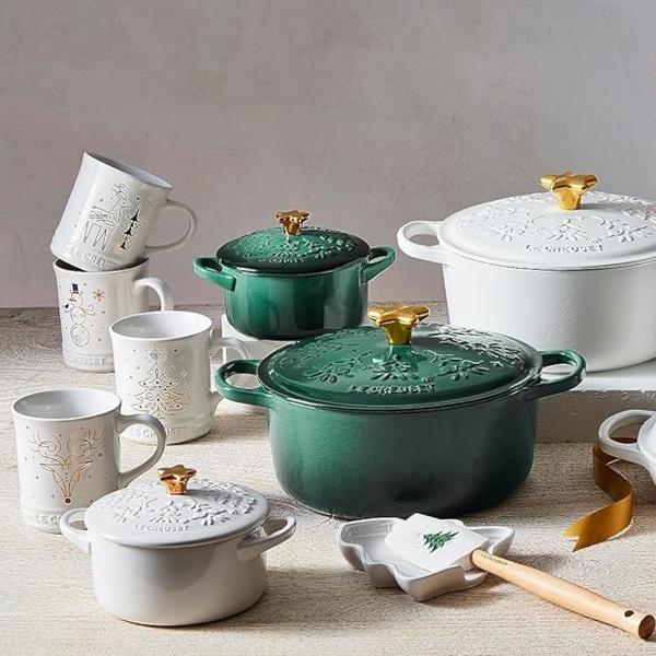 限定品Noel Collection】 Le Creuset ル・クルーゼ 720cc陶器製ミニ 