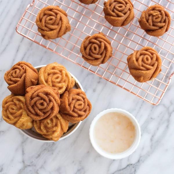 Nordic Ware ノルディックウエア ローズバッド(薔薇のつぼみ Nordic Ware ノルディックウエア ローズバッド(薔薇のつぼみ