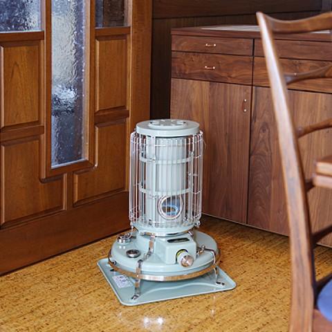 楽天スーパーセール 80余年もの間 愛され続ける永遠のスタンダード Bf3911 G グリーン 木造7畳 コンクリート10畳 対流型石油ストーブ ブルーフレームヒーター Aladdin アラジン ストーブ