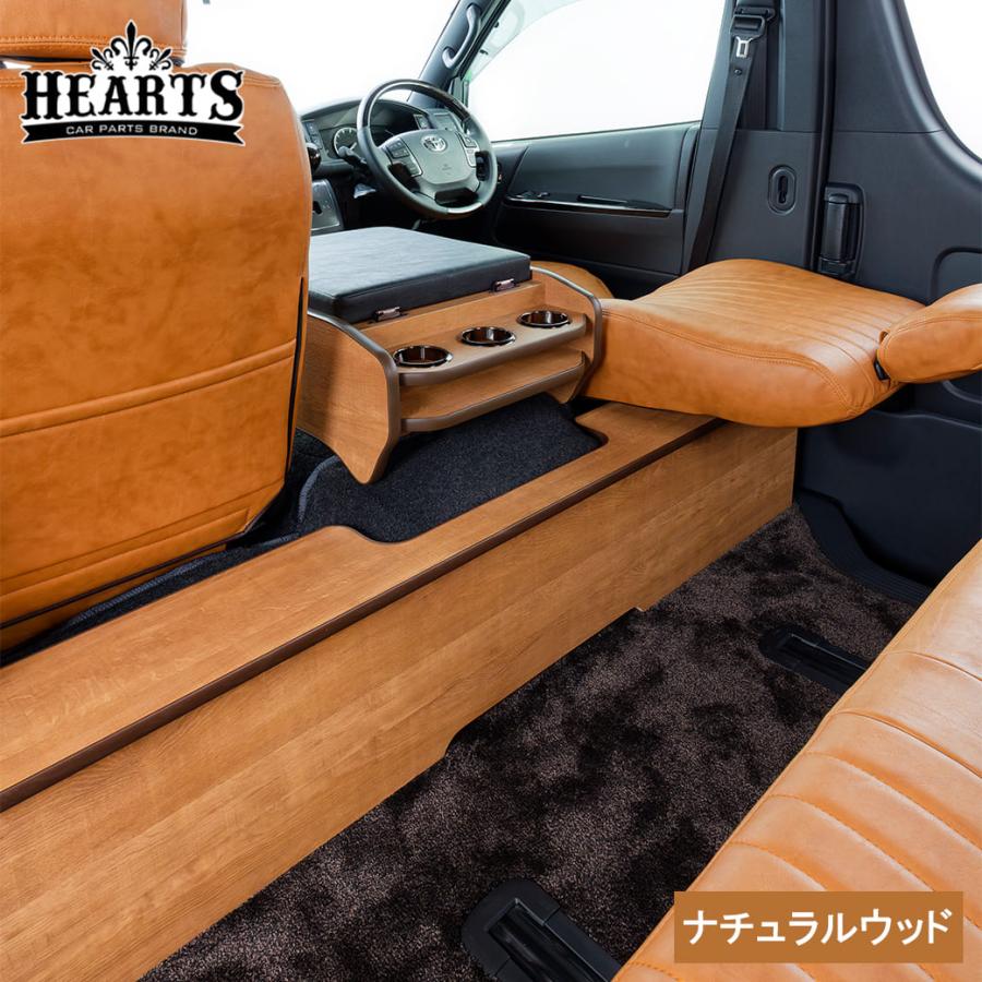 ハイエース　リアサイドテーブル両方 リアサイドテーブル 右側座席用 | HEARTS | ハーツ 公式サイト
