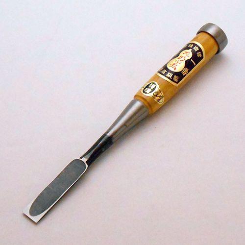 岩崎のみ 木成追入鑿 15mm ぐみ柄 一枚裏