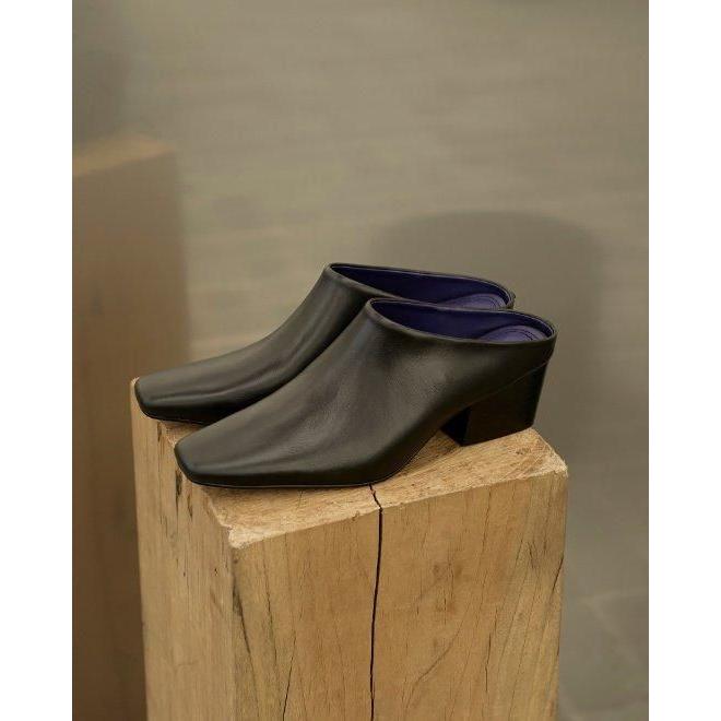 TODAYFUL トゥデイフル レザーモカシンシューズ サイズ36 TODAYFUL トゥデイフル Squaretoe Leather Sabot☆ 26秋冬予約