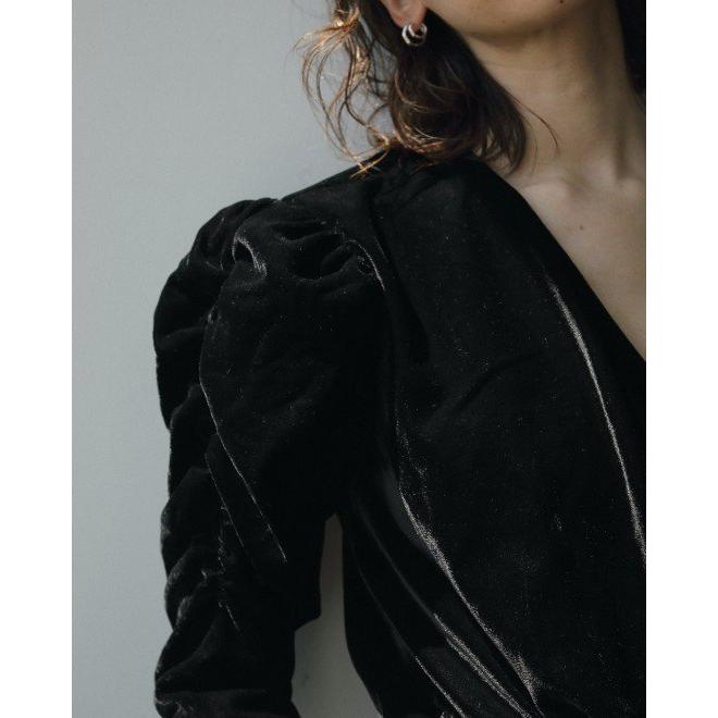 anuke (受注会~4/30 PT5倍) / アンヌーク Gather Velour Blouse anuke (受注会~4/30 PT5倍) / アンヌーク Gather Velour Blouse