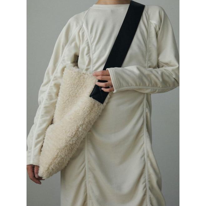 アンヌークanuke Boa Tote Bag ホワイト