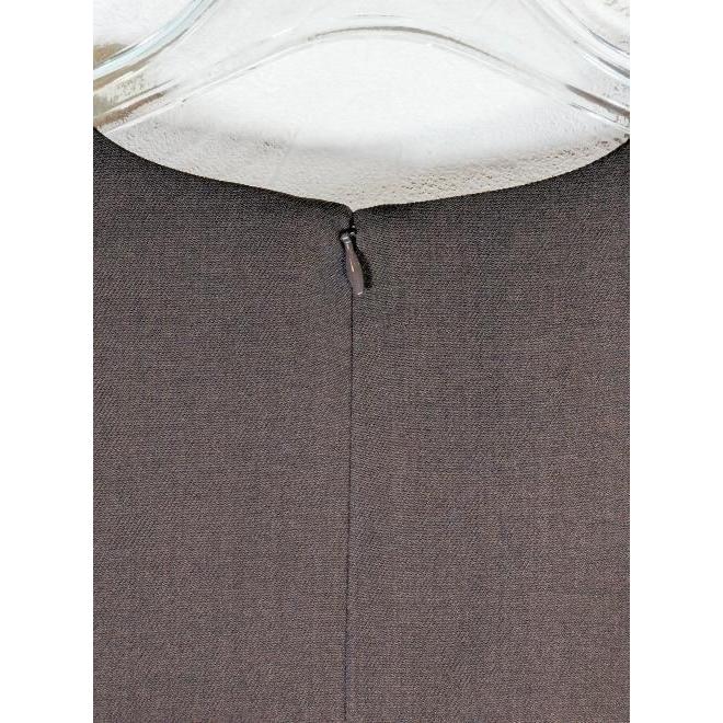 anuke（アンヌーク） Powershoulder Vneck Tops☆ 25秋冬 62520409