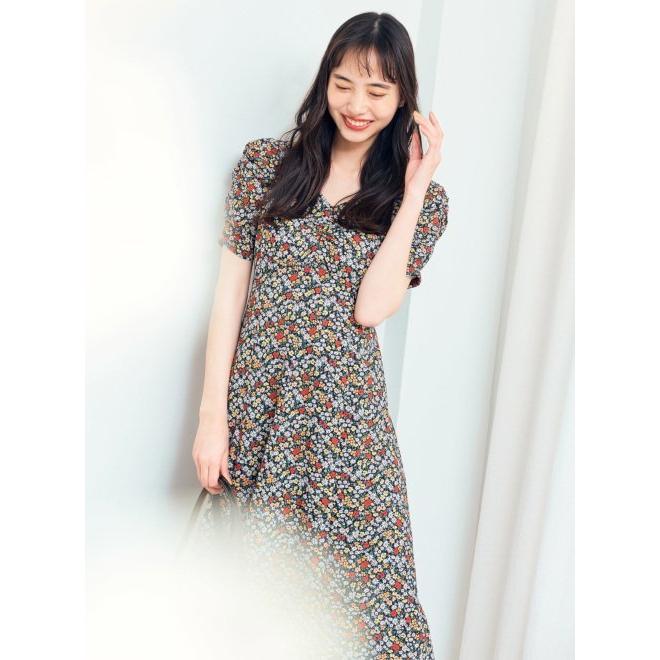 今月限定 特別大特価 ブラジル発sale Agua Doce フラワーモチーフハイネックワンピ クリアランス Studenjoy Com