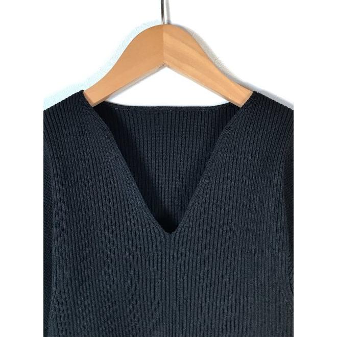 COCO DEAL♡オフショルパフスリーブニット COCO DEAL - オフショルパフスリーブニットの通販 by shop｜ココ