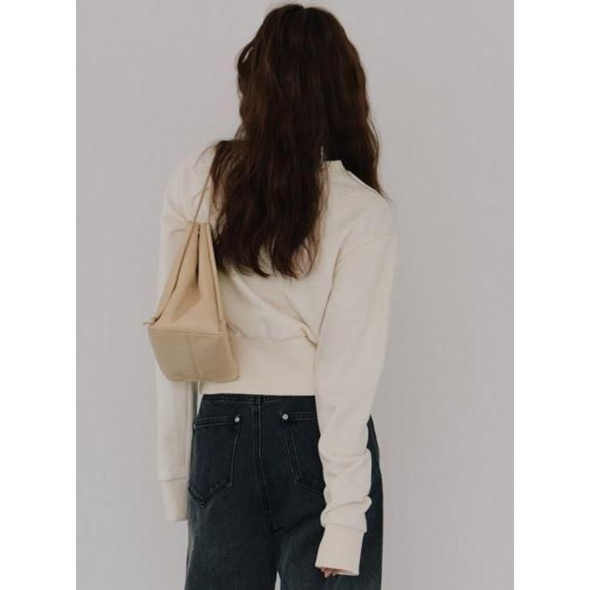 10%OFF&300円OFF) Hella / ヘラ front tuck cropped sweat 25秋冬 h253