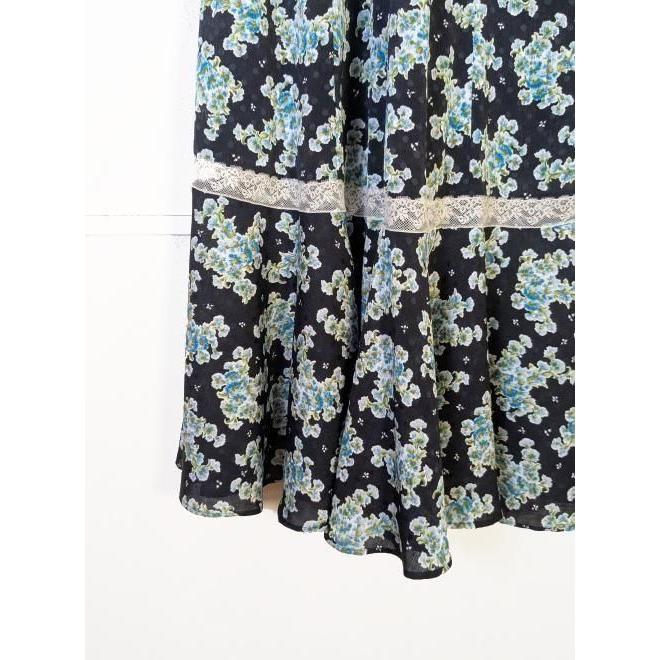 新品タグ付【SUKALA】花柄リリーブラウン上下(S) LILY BROWN（リリーブラウン） (期間限定10%OFF&300円OFF) ANNA SUI