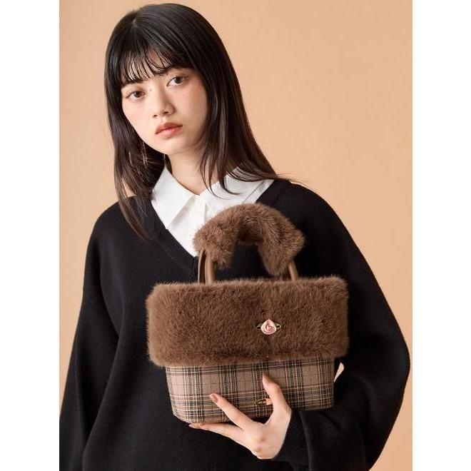 LILY BROWN（リリーブラウン） (20%OFF&300円OFF) ファーコンビ2WAY 