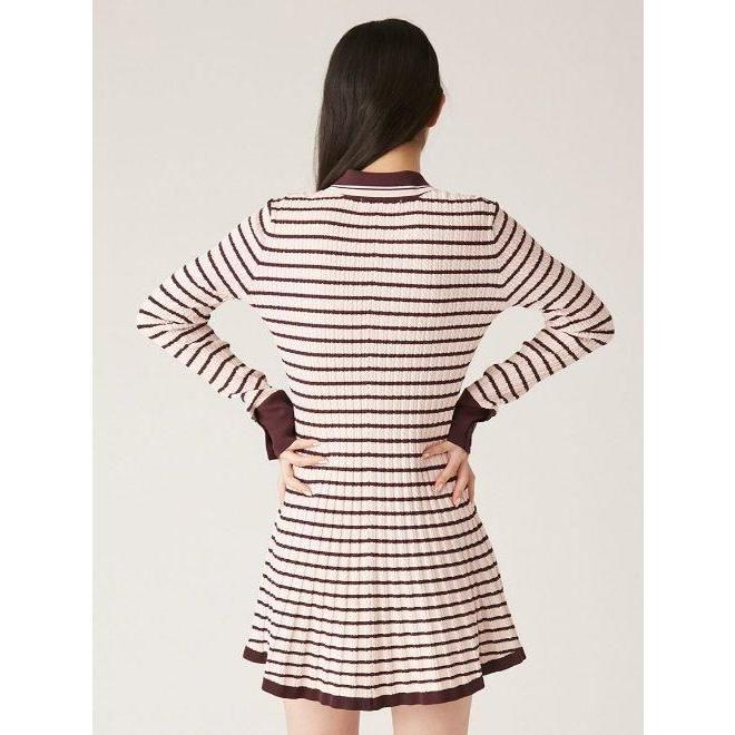 新品　リリーブラウン　ポロニットミニワンピース　lily brown スナイデル LILY BROWN（リリーブラウン）の「ポロニットミニワンピース