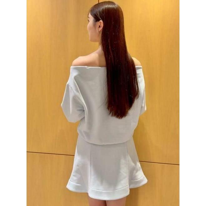 スナイデル オフショル SNIDEL（スナイデル）の「オフショルシアーレイヤードデザイン