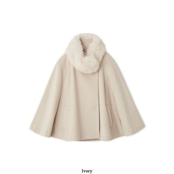 新作　完売　レア　SNIDEL ショートケープコート　ポンチョ　アイボリー 新作 完売 レア SNIDEL ショートケープコート ポンチョ アイボリー