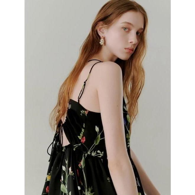 SNIDEL（スナイデル） (セール50%OFF&300円OFF) ボタニカルパターン