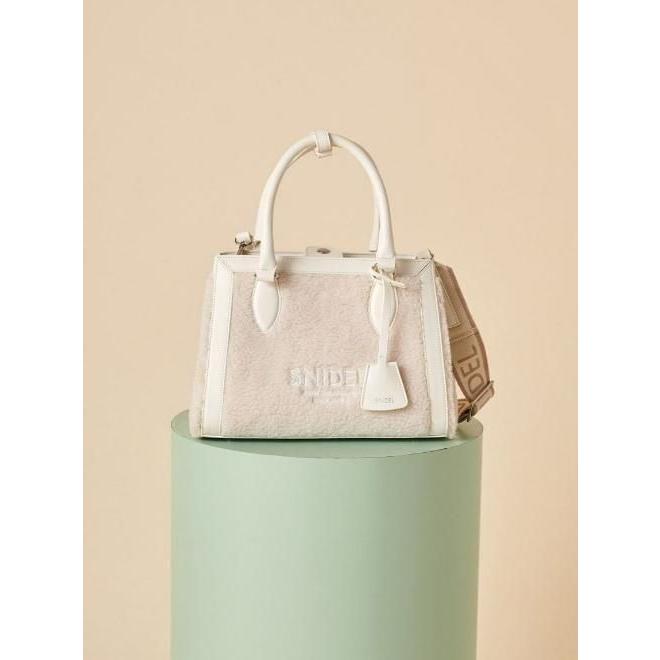 SNIDEL（スナイデル） (10%OFF&300円OFF) ボアロゴバッグ 25秋冬
