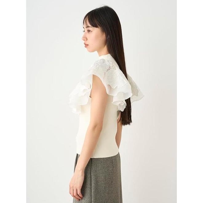 【正規品】snidel Sustainableエンブロイダリープルオーバー　白 SNIDEL（スナイデル）の「Sustainableエンブロイダリーニット