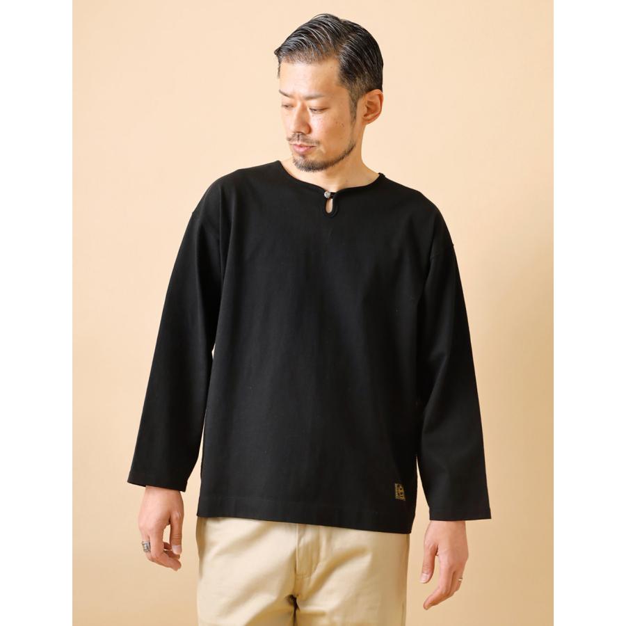 BARNS OUTFITTERS（バーンズ アウトフィッターズ） 別注 長袖Tシャツ