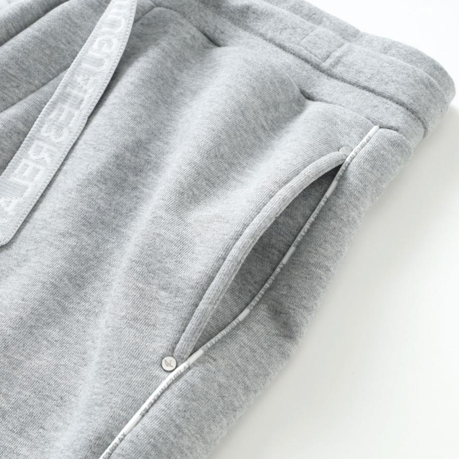 1PIU1UGUALE3 RELAX ウノピゥウノウグァーレトレ リラックス USB-25148