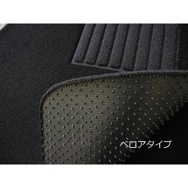 ハマー H2 フロアマット 左ハンドル 2003-2010年 ベロアタイプ |  | 01