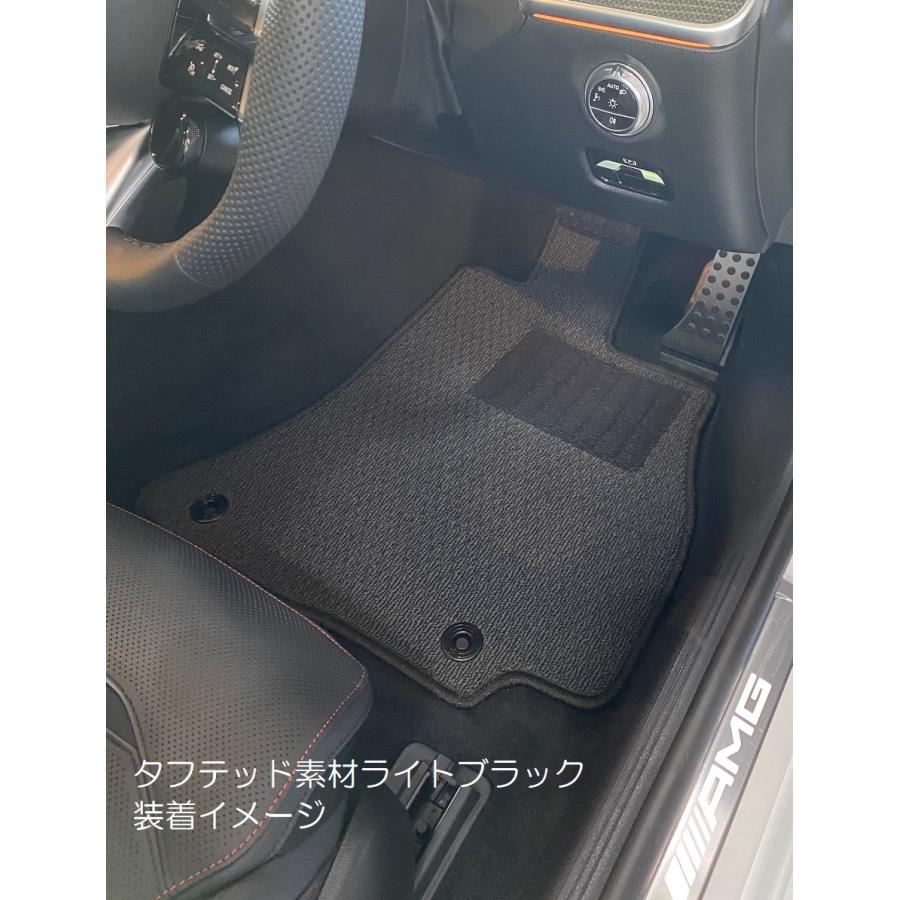 メルセデス ベンツ Eクラス W124 C124 A124 W124 500E フロアマット 1985-1995年 タフテッド素材 |  | 03