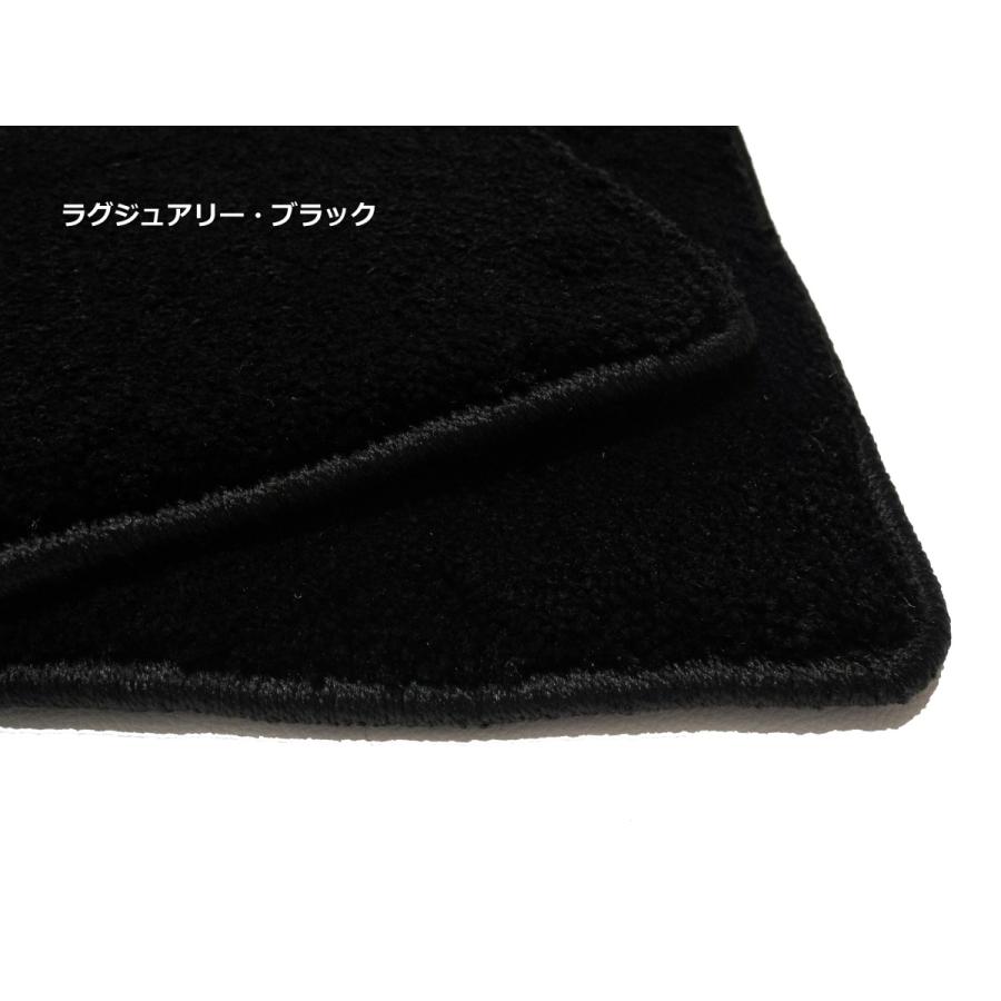 メルセデス Cクラス W206 フロアマット 2021年以降 ラグジュアリー素材