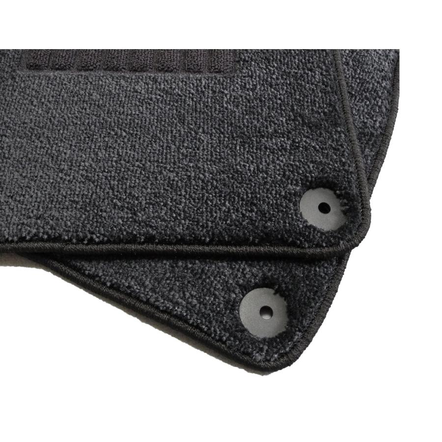 ランボルギーニ ウルス フロアマット 2018年以降 プレミアム素材 |  | 03