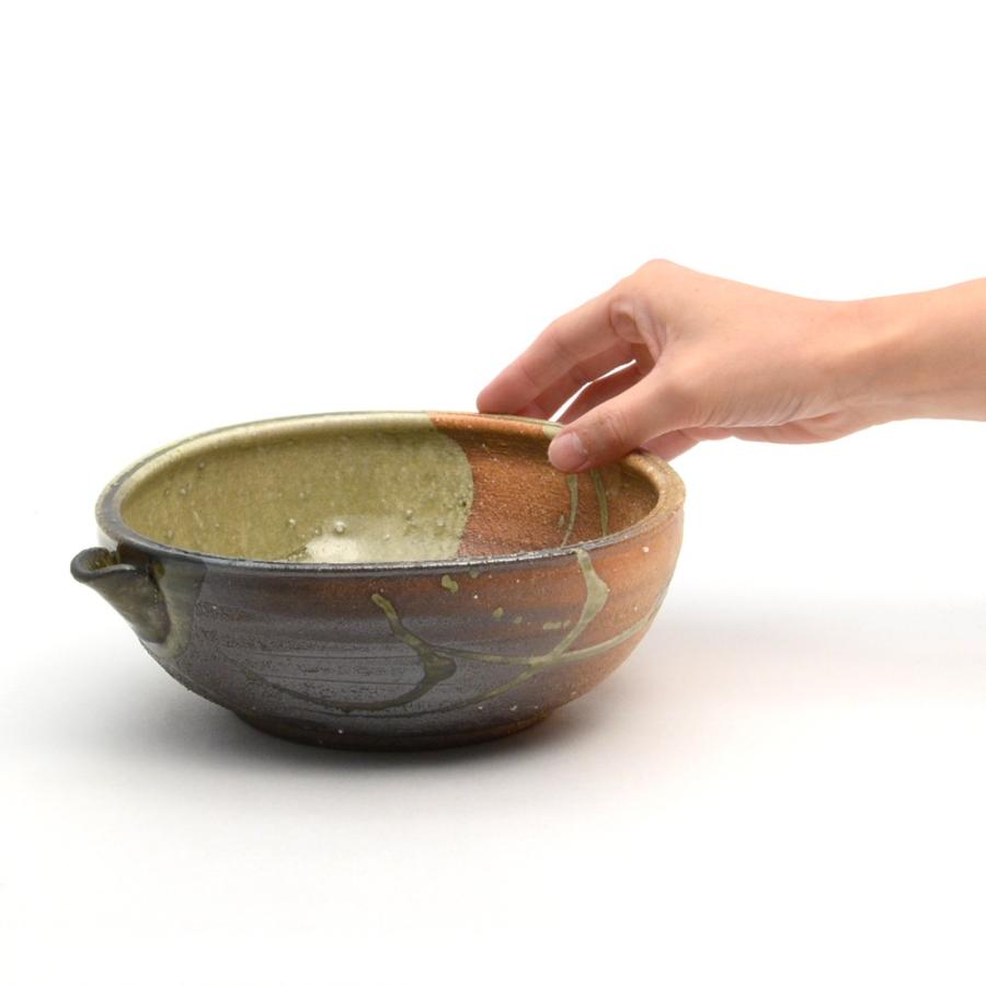 送料無料】【信楽焼】へちもん 古紫香楽 たわみ片口鉢 : へちもん