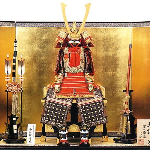 五月人形 大鎧 平台飾り 鎧飾り 京甲冑 朱赤縅 大型金沢箔屏風 五月人形 大鎧 平台飾り 鎧飾り 京甲冑 朱赤縅 大型金沢箔屏風