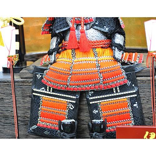 五月人形 伊達政宗 鎧 コンパクト 収納飾り 鎧飾り 朱赤縅 金沢金箔二