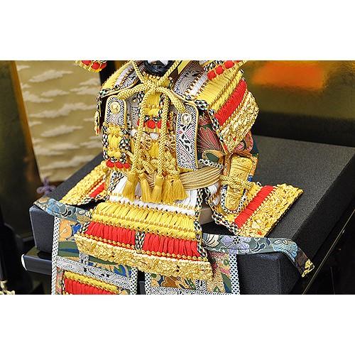五月人形 鎧 平台飾り 鎧飾り 鎧兜 正絹曙縅 金箔屏風 弓太刀 本染家紋