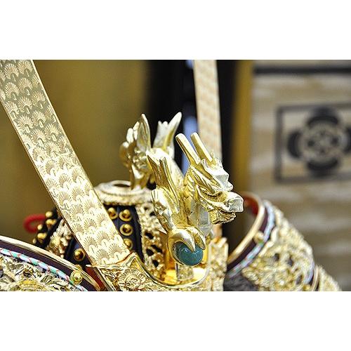 五月人形 源義経 兜 平飾り 平安泉匠作 天龍 金沢箔 純金箔押兜飾り