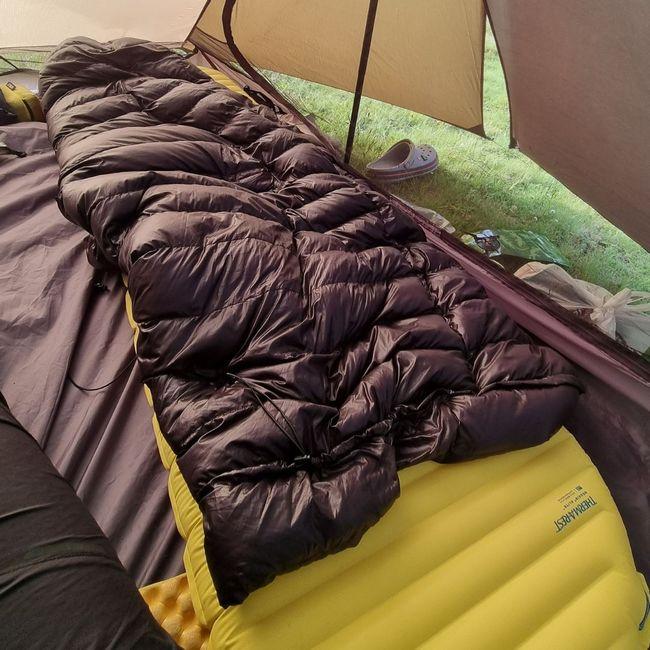ブラックダウンシュラフLITEWAY（ライトウェイ）SLEEPER QUILT ブラックダウンシュラフLITEWAY（ライトウェイ）SLEEPER QUILT