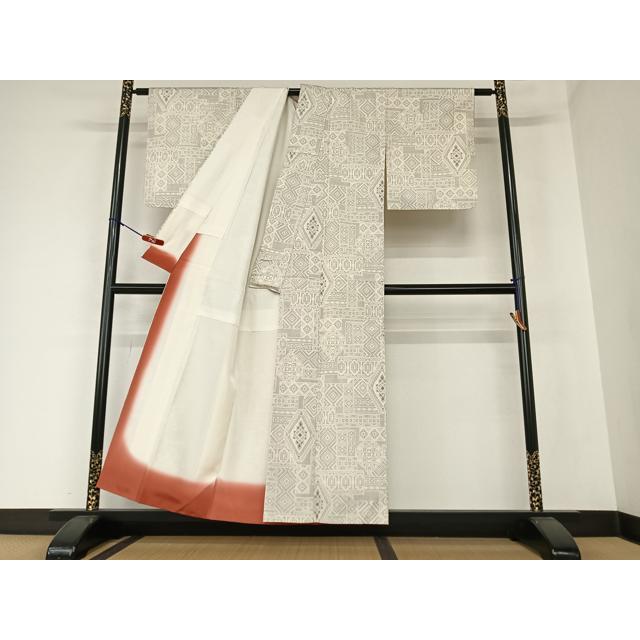 平和屋着物●本場大島紬　一元絣　幾何学文様　正絹　逸品　未使用　AABF0577fy 平和屋着物○本場大島紬 白大島 一元絣 幾何学花文 正絹 逸品