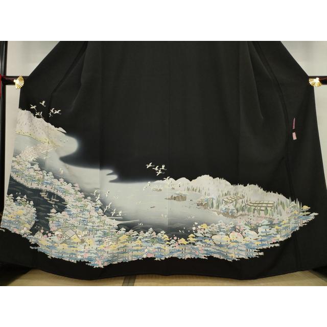 平和屋着物●本加賀友禅作家　宮野勇造　黒留袖　飛鶴風景文　天野橋立　正絹　逸品　AAAZ4831ck 平和屋着物○本加賀友禅作家 宮野勇造 黒留袖 飛鶴風景文 天野橋立
